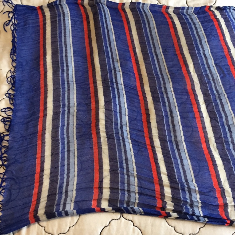 Colorful Talbots scarf - Picture 2 of 5